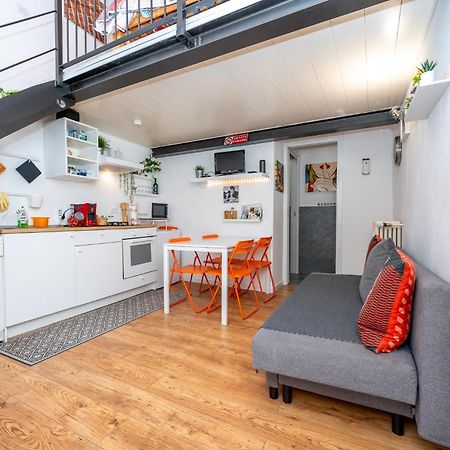 Stagabin Little Loft Near Porta Susa Station And Subway تورينو المظهر الخارجي الصورة
