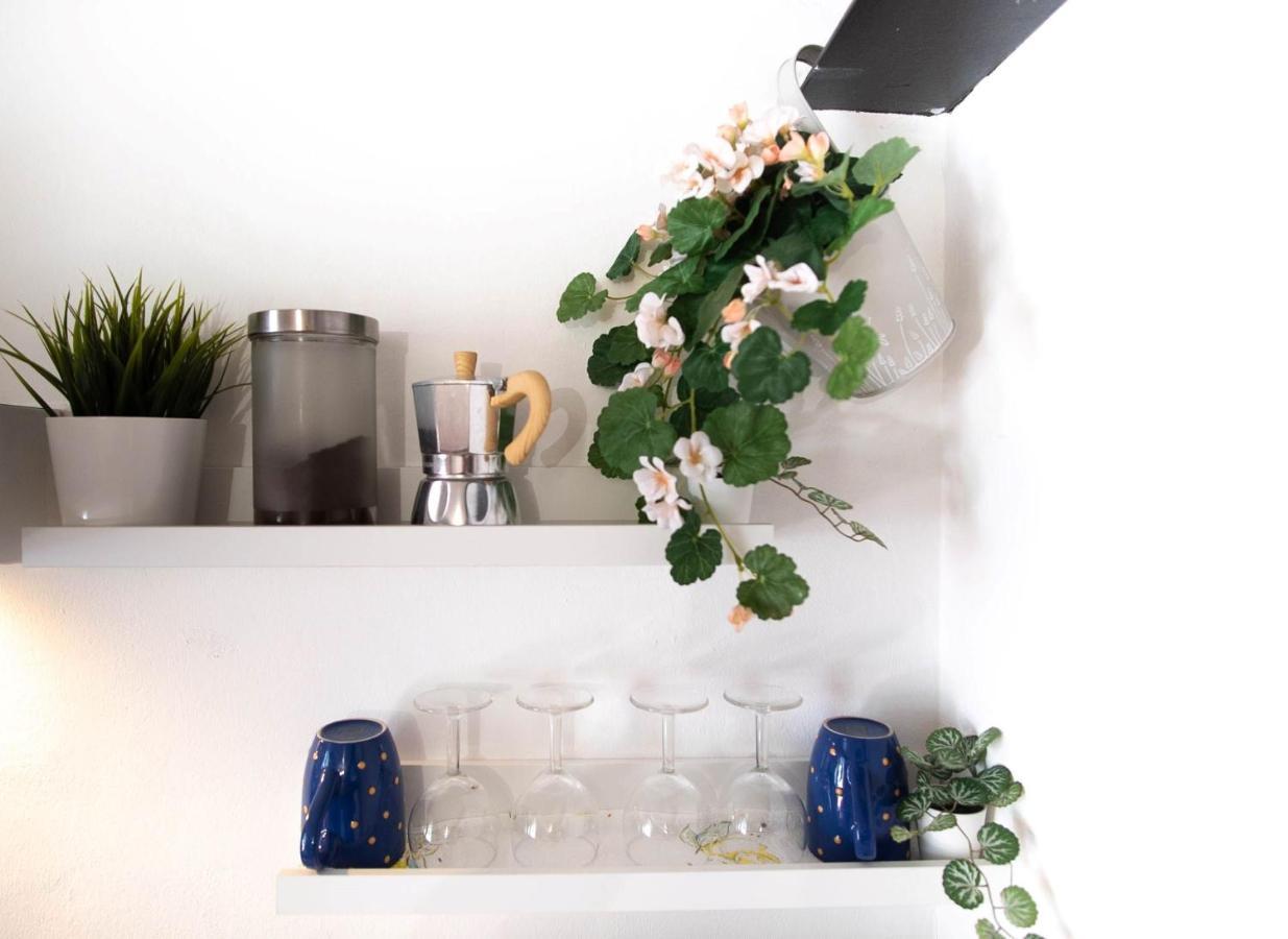 Stagabin Little Loft Near Porta Susa Station And Subway تورينو المظهر الخارجي الصورة
