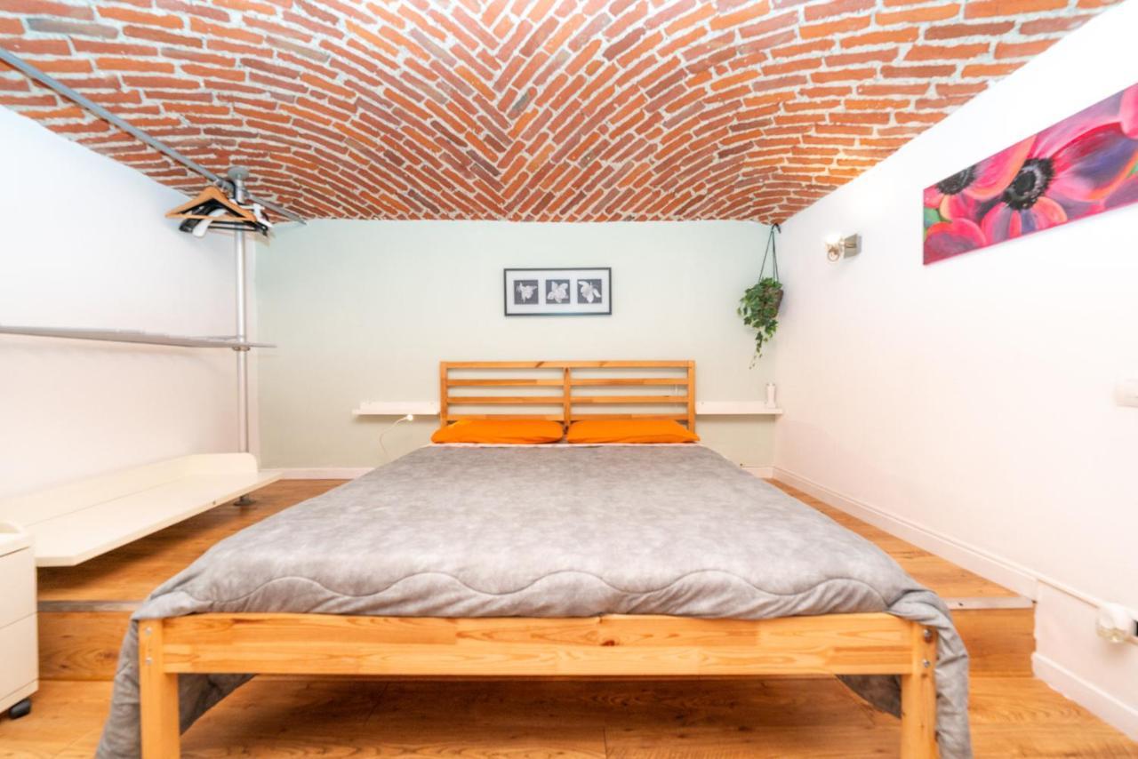 Stagabin Little Loft Near Porta Susa Station And Subway تورينو المظهر الخارجي الصورة