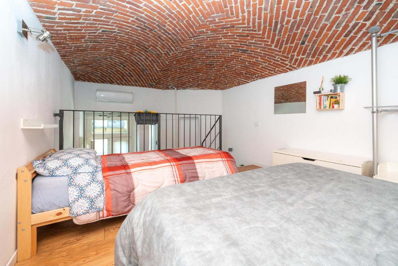 Stagabin Little Loft Near Porta Susa Station And Subway تورينو المظهر الخارجي الصورة